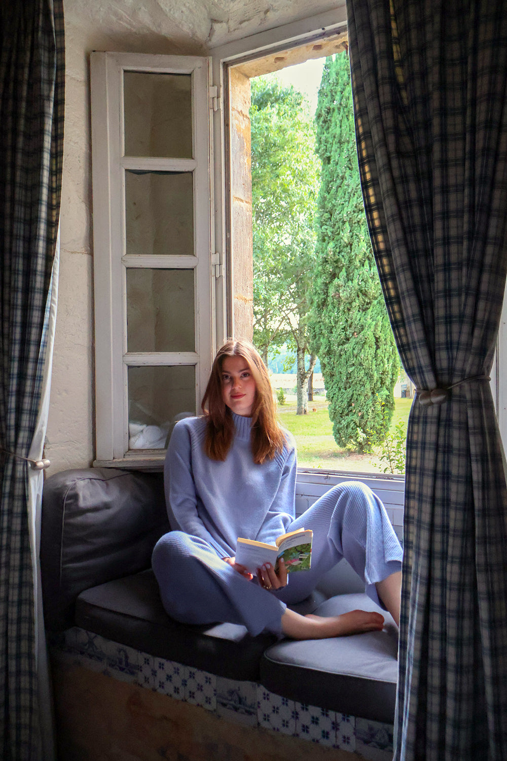 Stand-up Pullover
